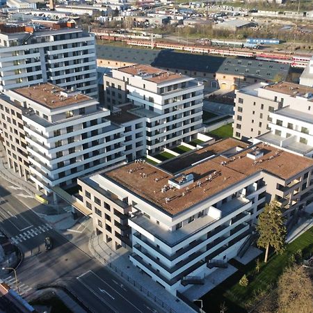 M&M2 Apartment Near Center With Free Parking - Ac Kosice Exterior photo