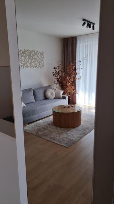 M&M2 Apartment Near Center With Free Parking - Ac Kosice Exterior photo